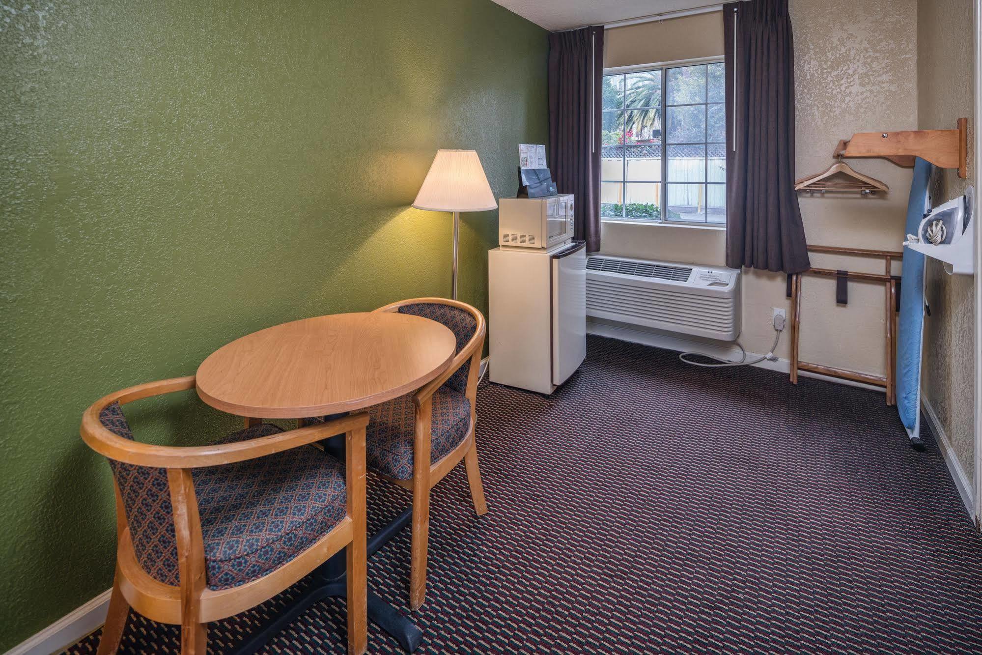 Rose Garden Inn - San Jose Airport Esterno foto