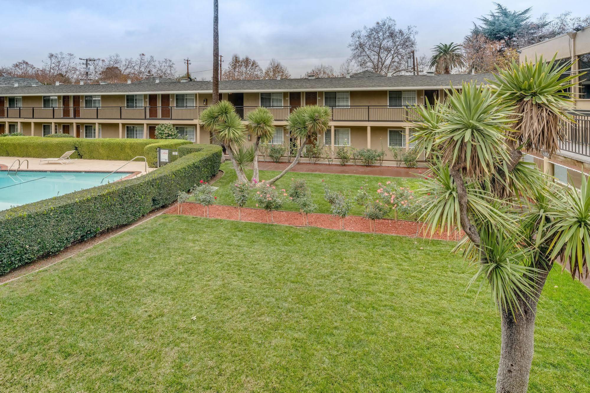 Rose Garden Inn - San Jose Airport Esterno foto